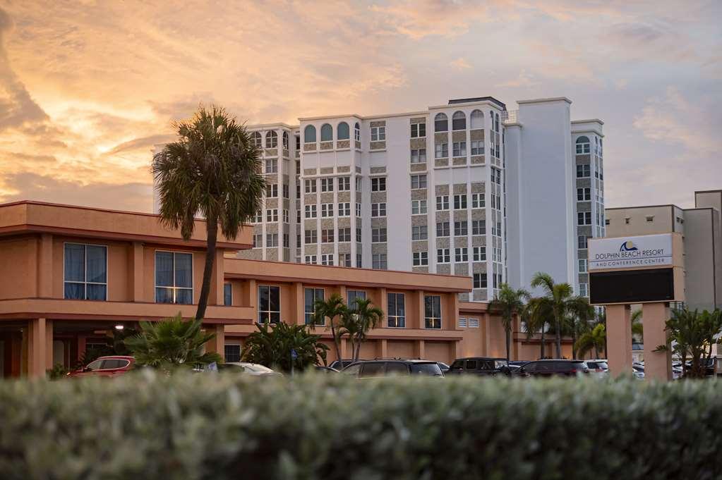 Dolphin Beach Resort St. Pete Beach Exterior photo